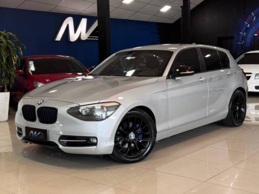 BMW - 118I - 2012/2013 - Prata - R$ 79.900,00