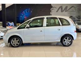 CHEVROLET - MERIVA - 2010/2011 - Prata - R$ 35.900,00