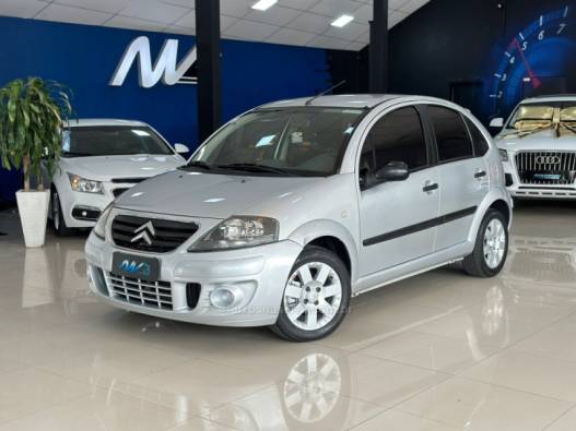 CITROËN - C3 - 2011/2012 - Prata - R$ 32.900,00