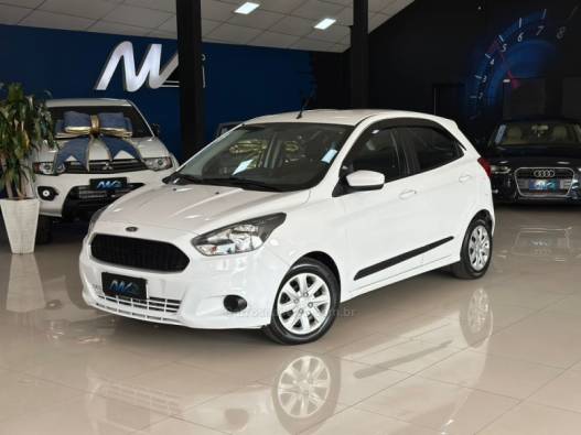 FORD - KA - 2017/2018 - Branca - R$ 46.900,00