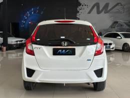 HONDA - FIT - 2014/2015 - Branca - R$ 67.900,00