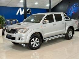 TOYOTA - HILUX - 2012/2013 - Prata - R$ 124.900,00