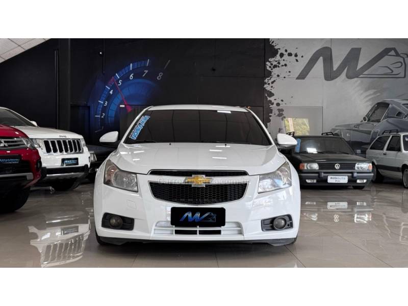 CHEVROLET - CRUZE - 2013/2013 - Branca - R$ 60.900,00