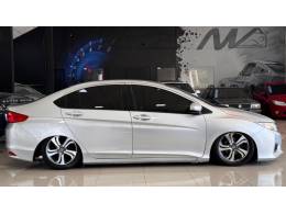HONDA - CITY - 2014/2015 - Prata - R$ 67.900,00