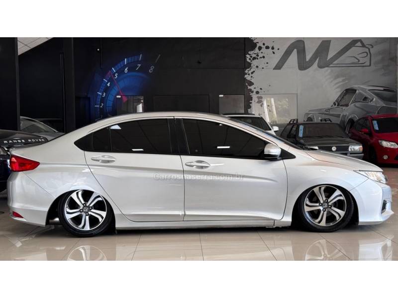 HONDA - CITY - 2014/2015 - Prata - R$ 67.900,00