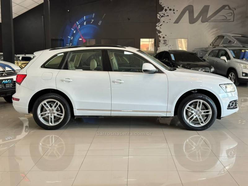 AUDI - Q5 - 2014/2014 - Branca - R$ 99.900,00