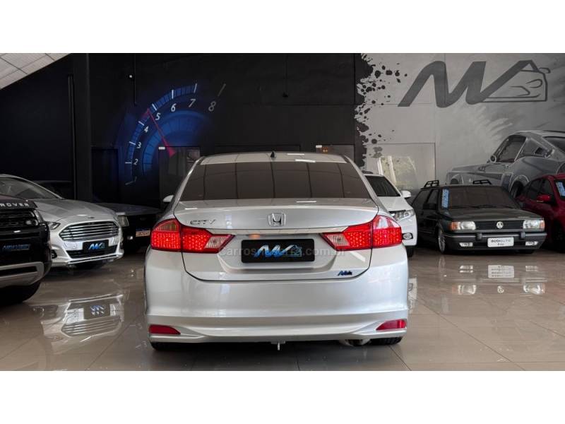HONDA - CITY - 2014/2015 - Prata - R$ 67.900,00