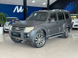 MITSUBISHI - PAJERO FULL - 2008/2009 - Preta - R$ 76.900,00