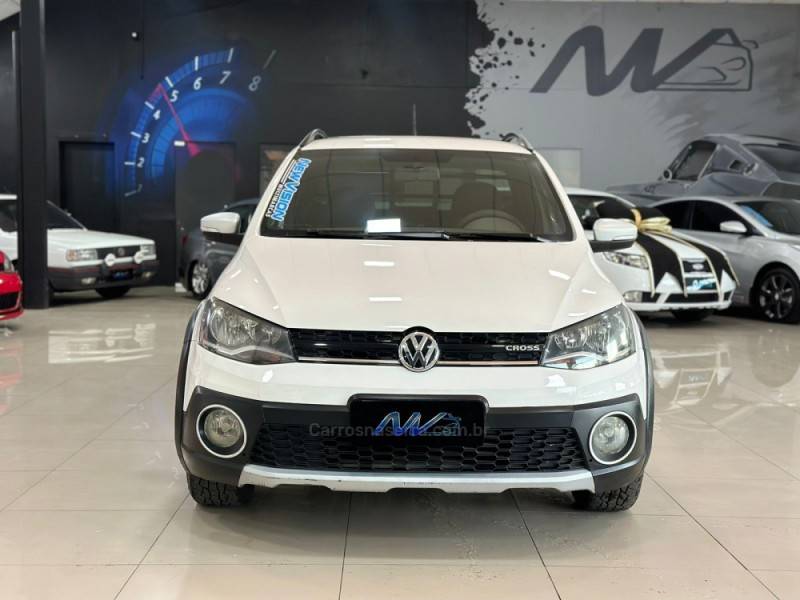 VOLKSWAGEN - SAVEIRO - 2014/2014 - Branca - R$ 68.900,00