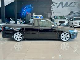 VOLKSWAGEN - SAVEIRO - 2006/2006 - Preta - R$ 45.900,00